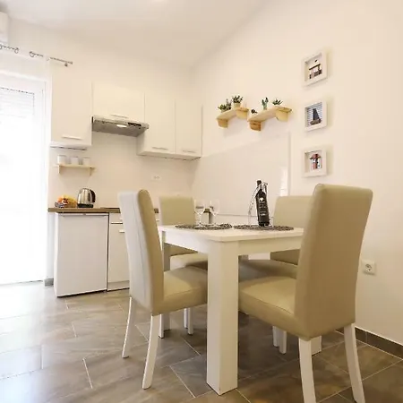 Apartment Dendo