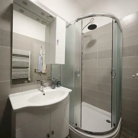 Dendo Apartment
