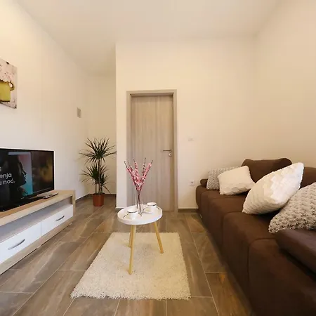 Apartment Dendo
