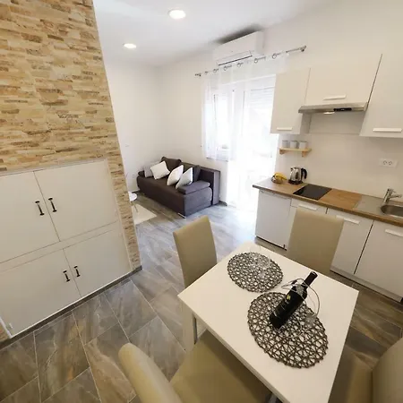Apartment Dendo